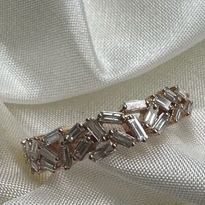 14kt Yellow gold LeVian baguette ring